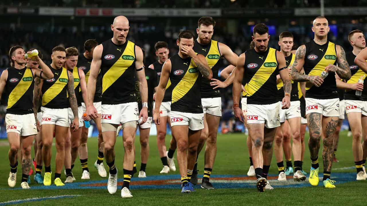 Disappointed Richmond players.