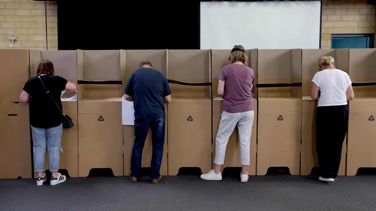 Members of the public in WA vote on Federal Election day