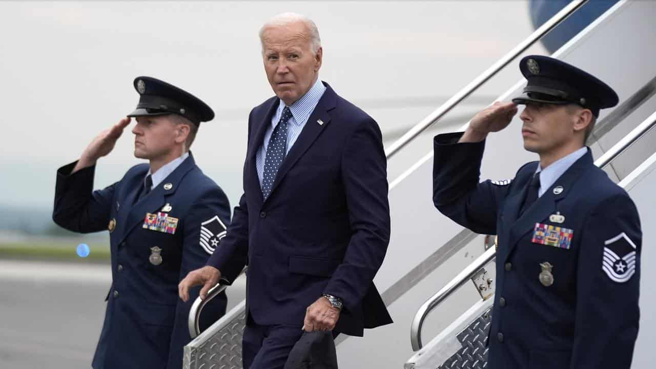 US President Joe Biden on a stop on the way to Camp David