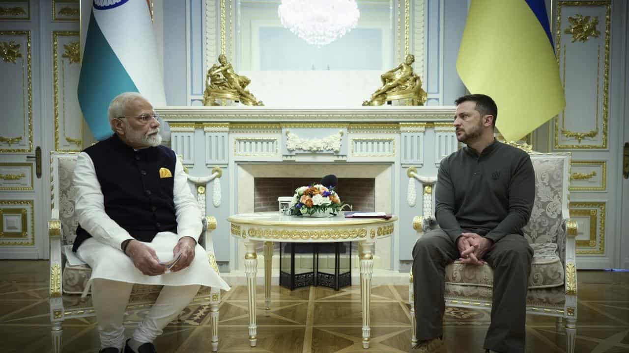 Narendra Modi and Volodymyr Zelenskiy