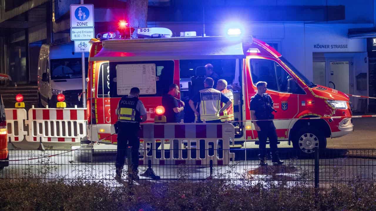 Emergency services and police in Solingen after a stabbing attack