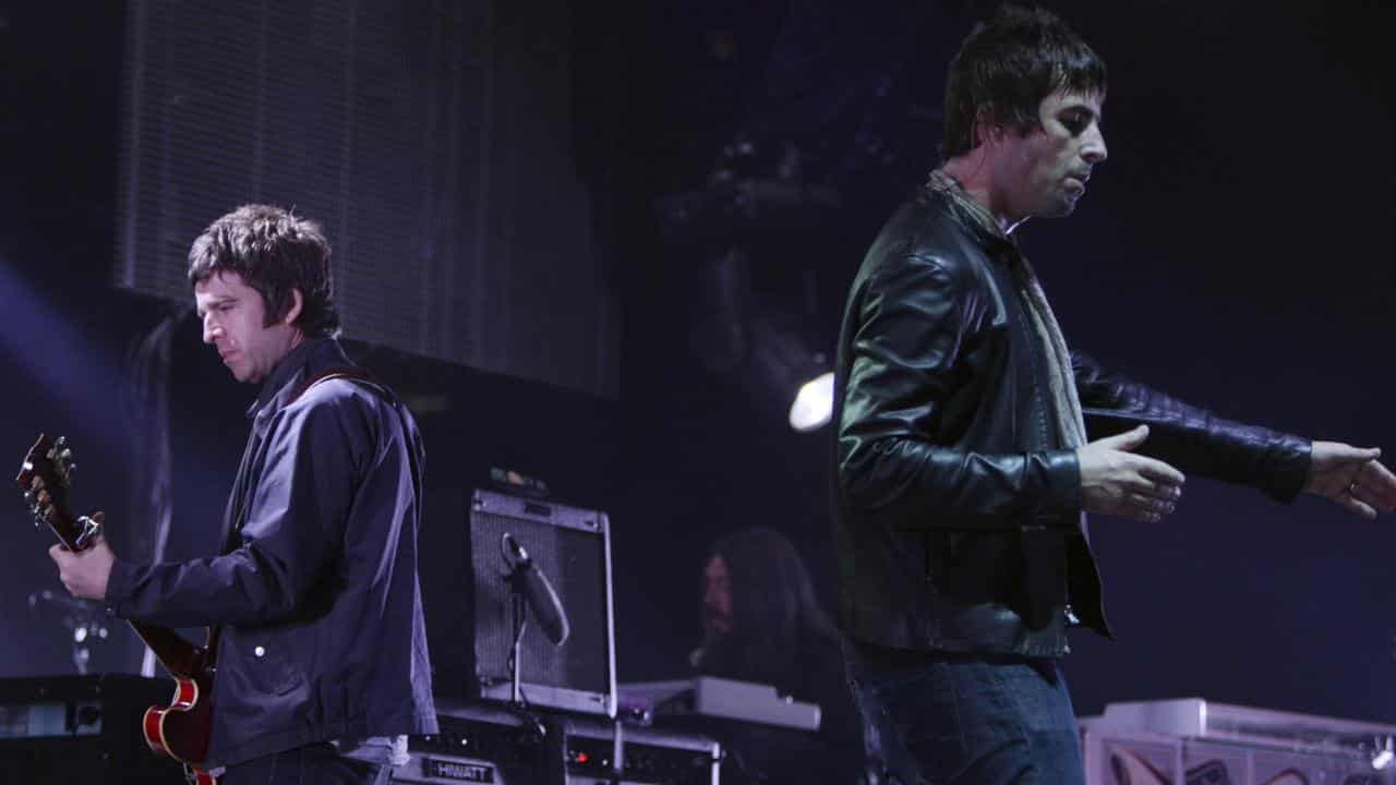 Noel and Liam Gallagher of Oasis in 2008