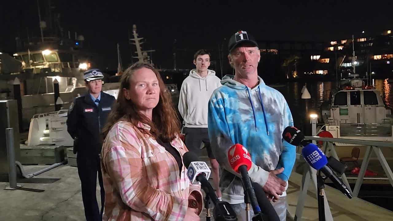 Lisa and Brett ashore at Sydney after their rescue.