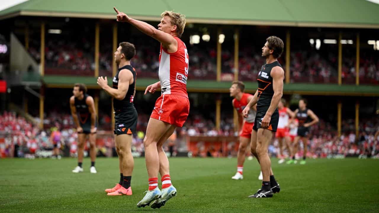 Isaac Heeney.