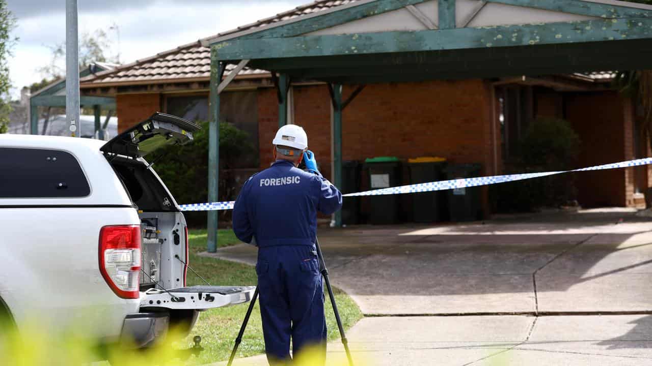 Melbourne house fire probe