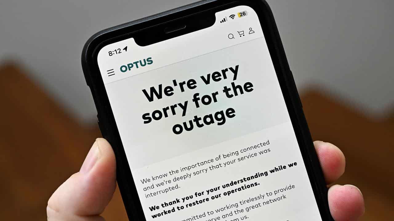 An apology to customers can be seen on the Optus website