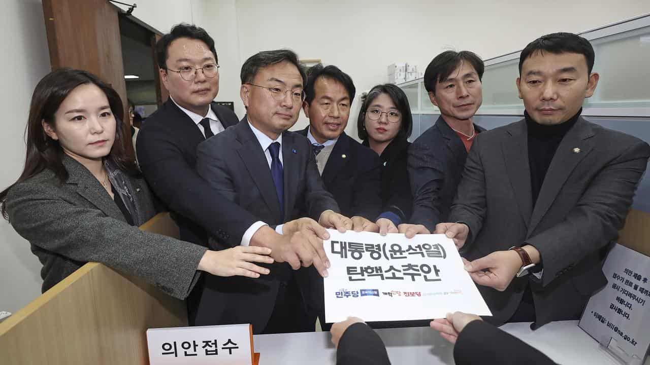 South Korean opposition MPs have submitted an impeachment bill