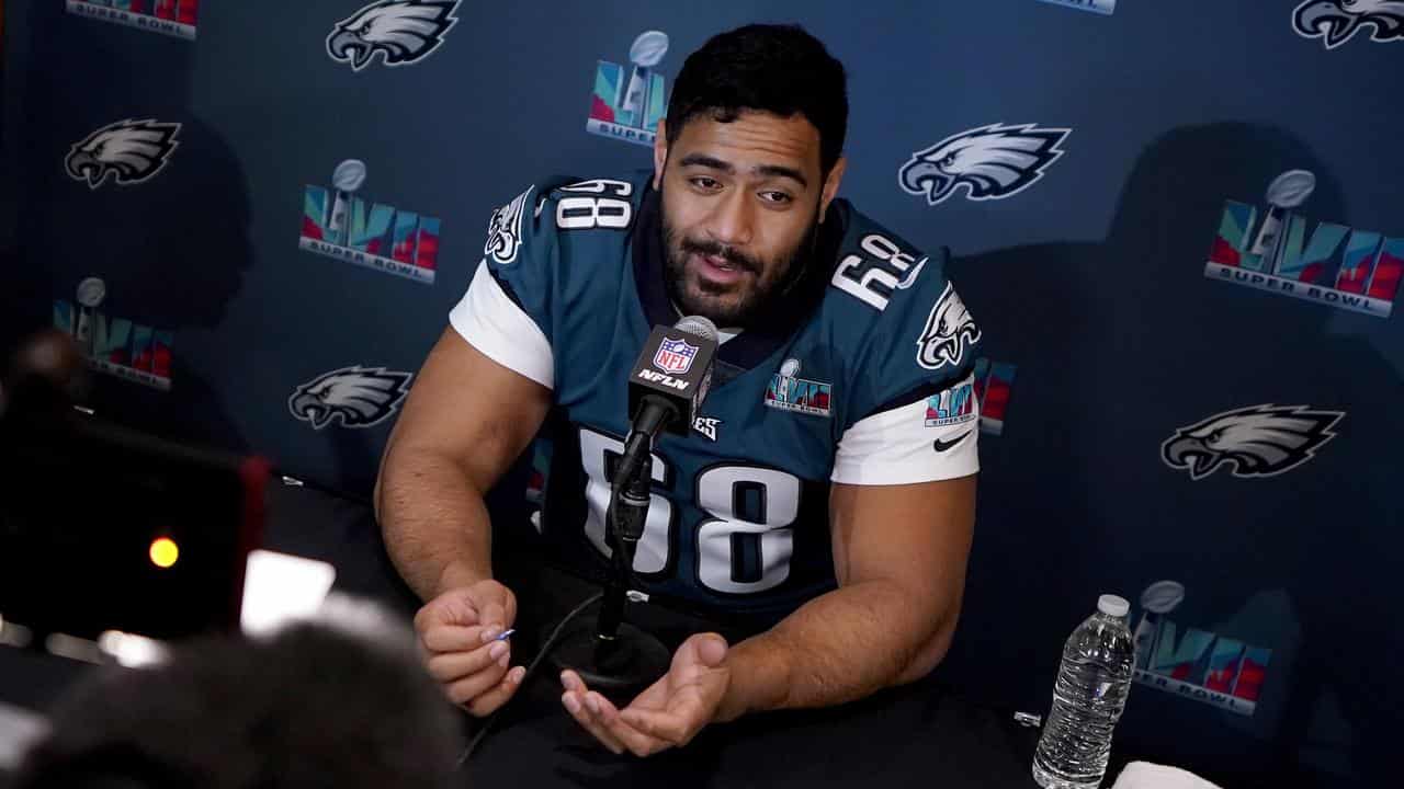 Jordan Mailata.