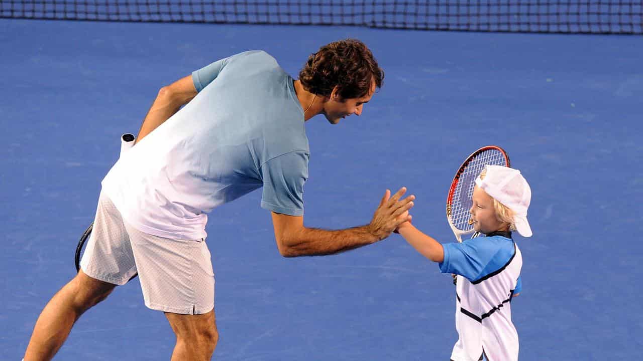 Cruz Hewitt, Roger Federer