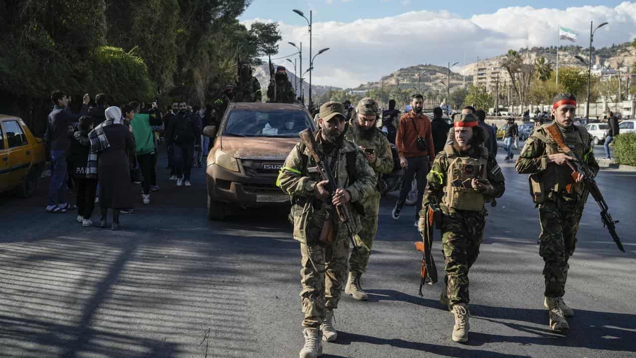 Syrian rebel fighters