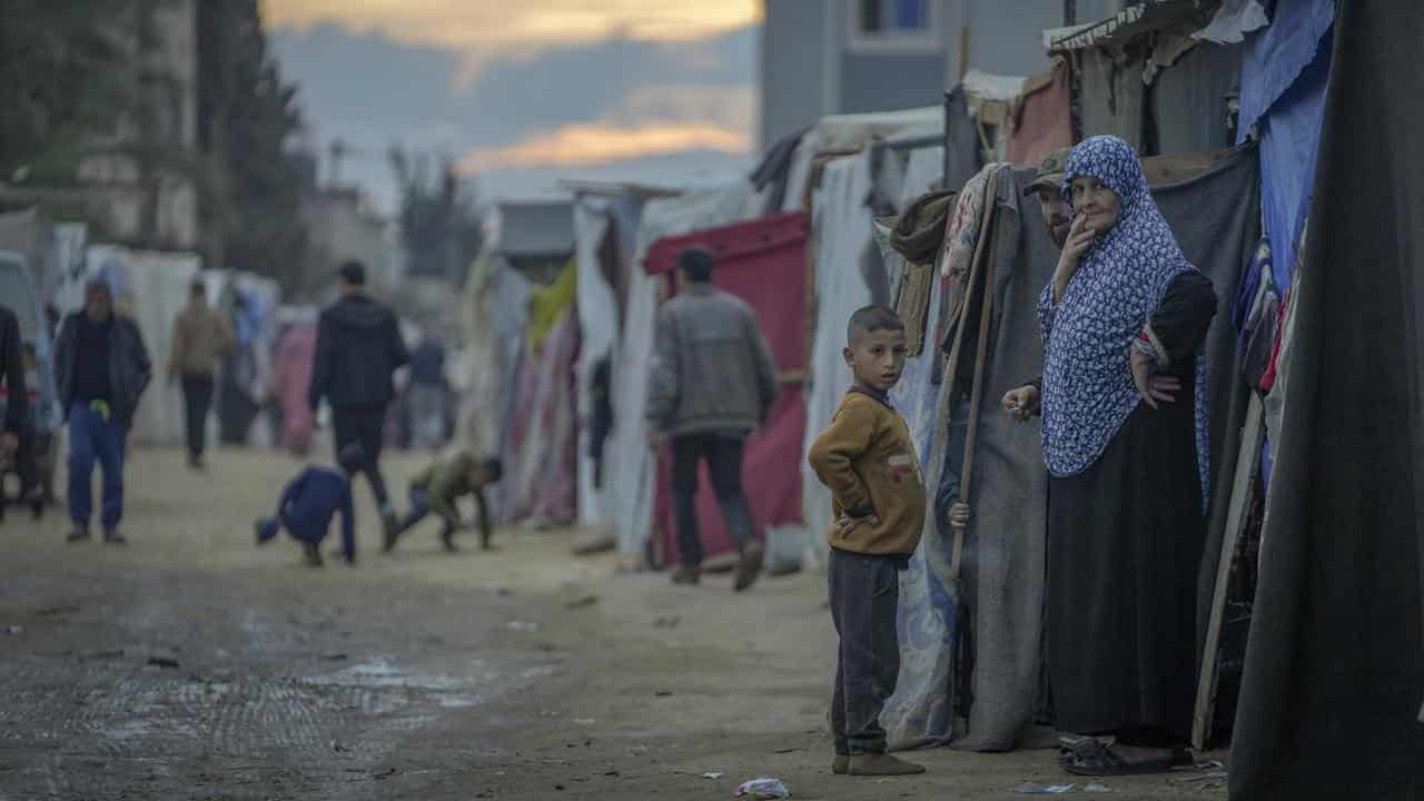 Displaced people camp in Deir al-Balah