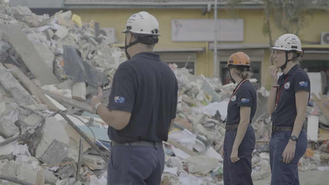 Australian disaster response teams in Vanuatu