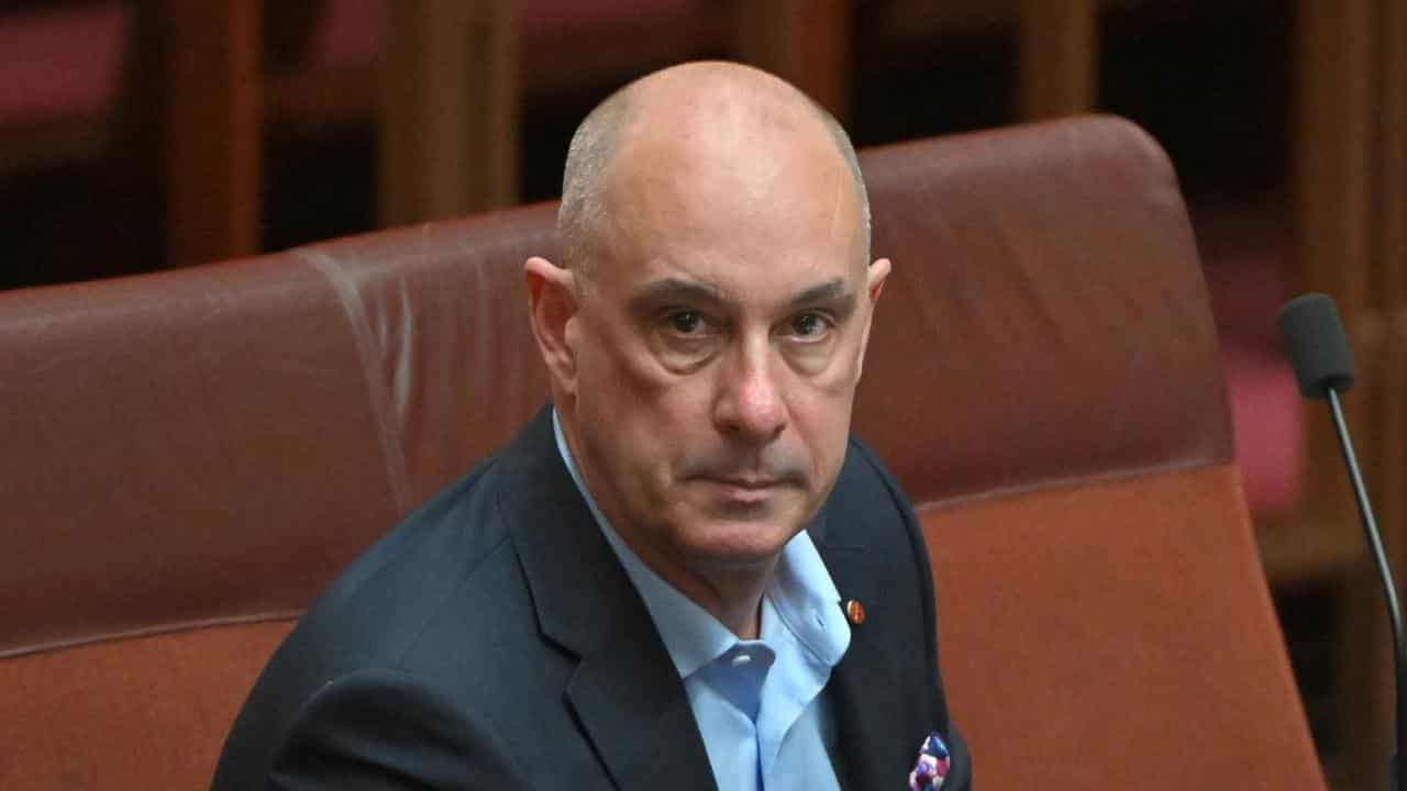 Independent Senator David Van