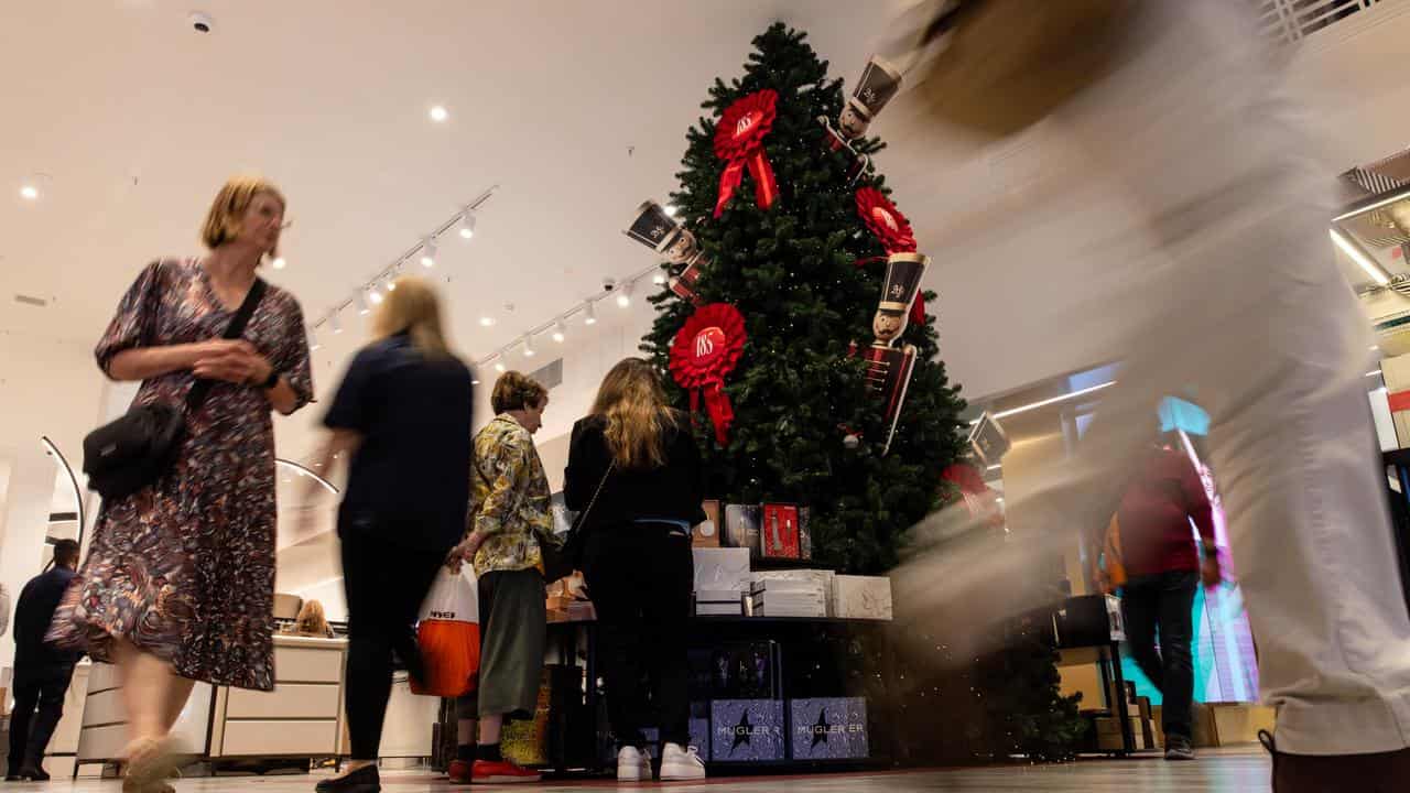 Christmas shoppers at Bourke Street Mall in Melbourne (file image)