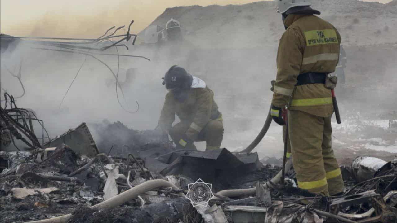 Azerbaijan Airlines passenger plane crash