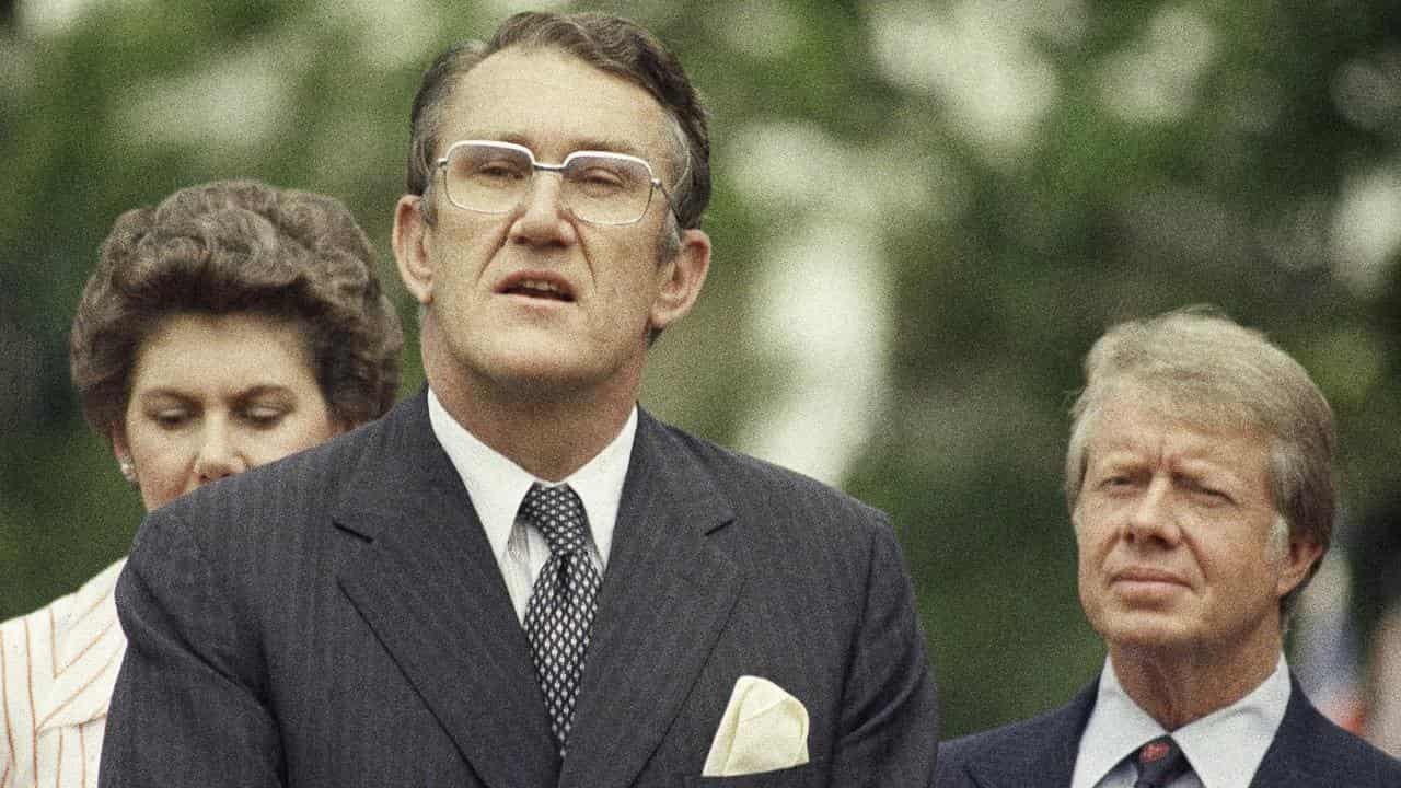 Malcolm Fraser and Jimmy Carter in 1977 (file image)