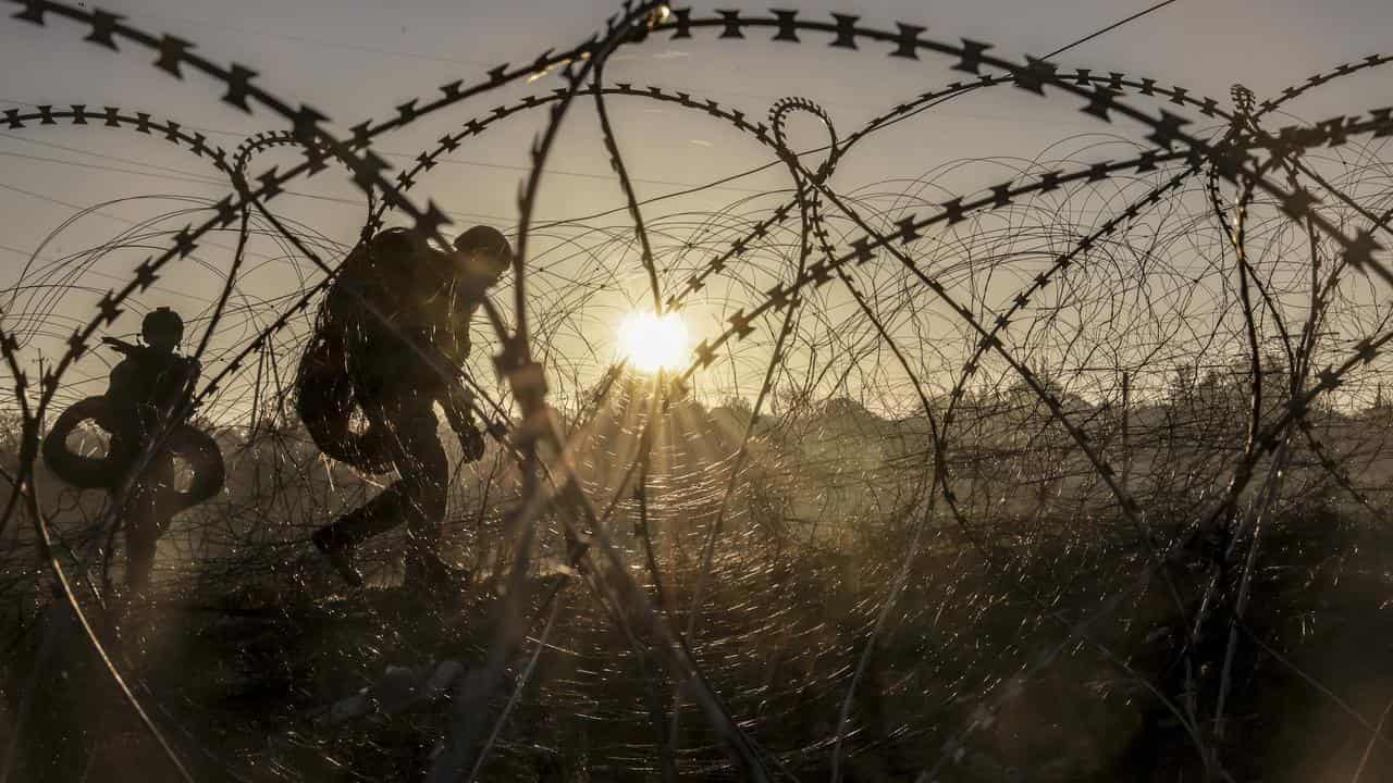 Ukrainian troops in the Dontesk region