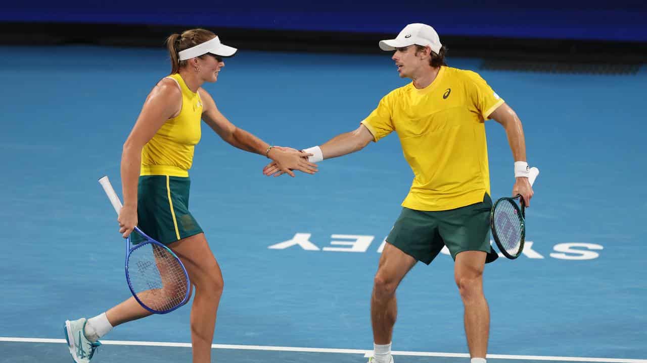 Olivia Gadecki and Alex de Minaur.