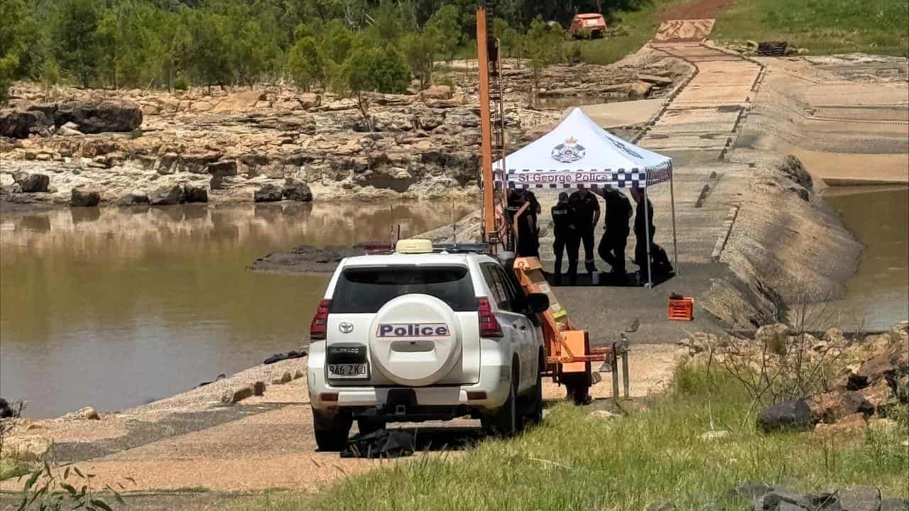 Search and rescue operation at Beardmore Dam