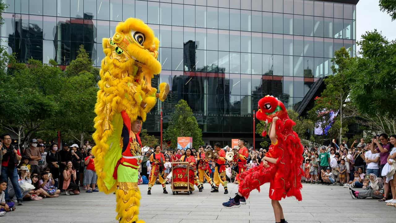 Traditional Chinese lion dancing at Darling Harbour