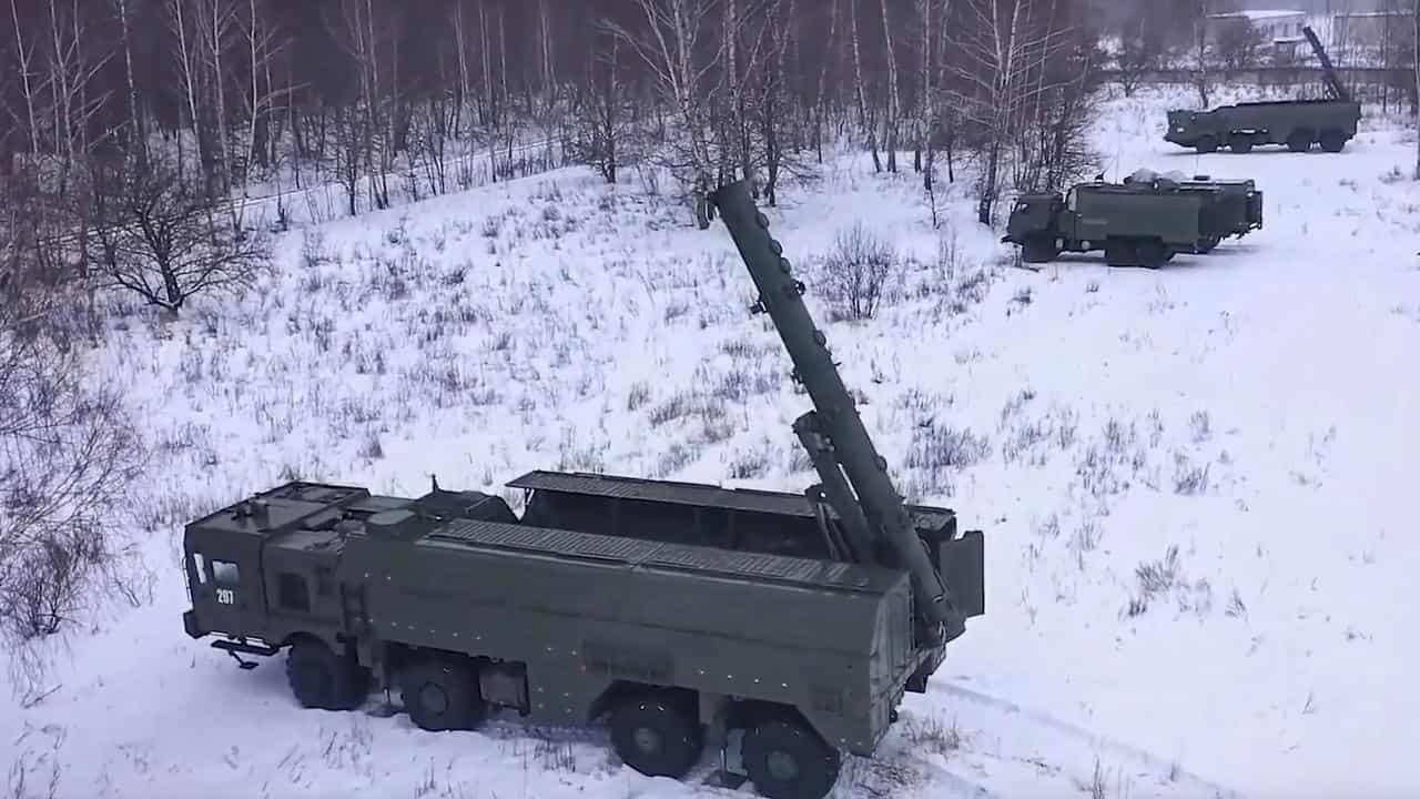 Russian Iskander missile launchers