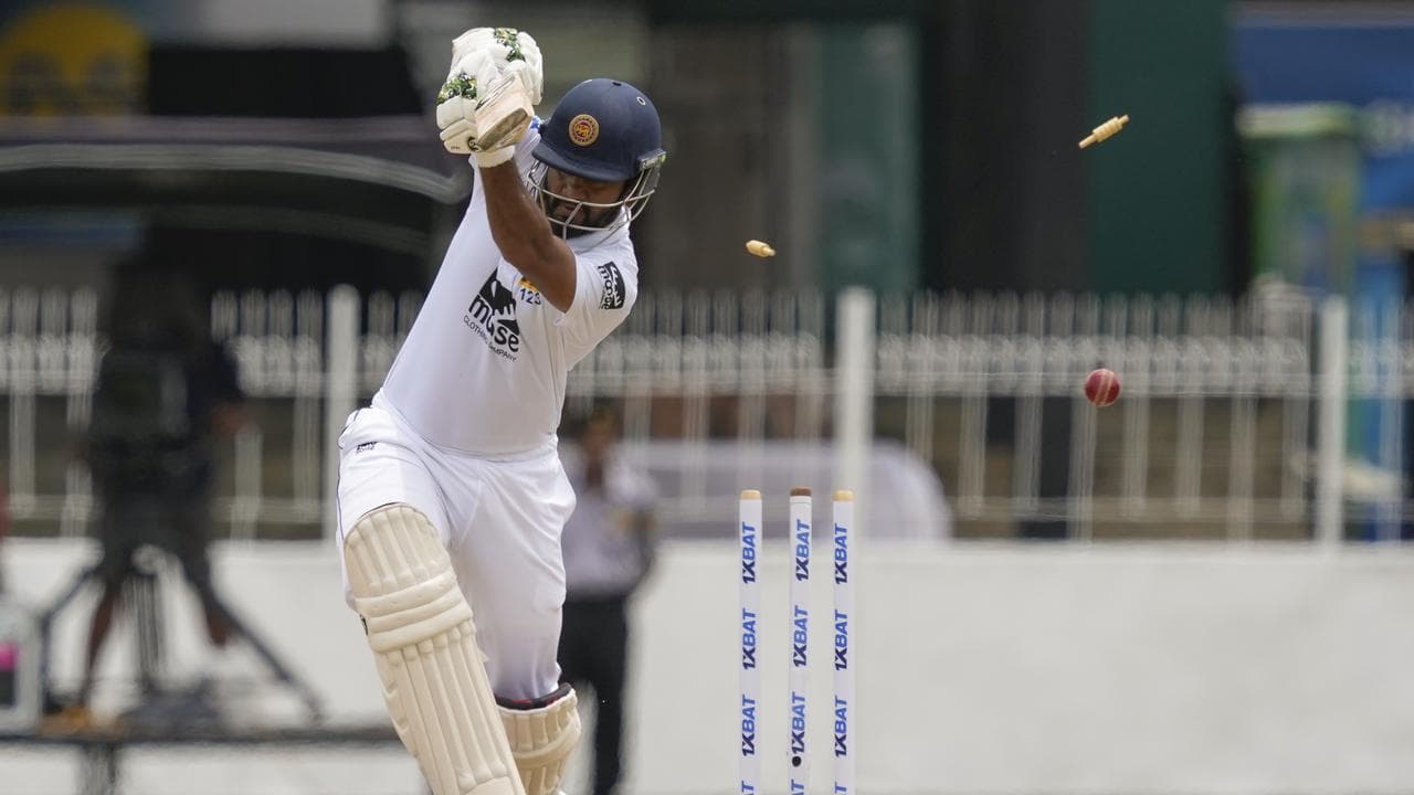 Dimuth Karunaratne.