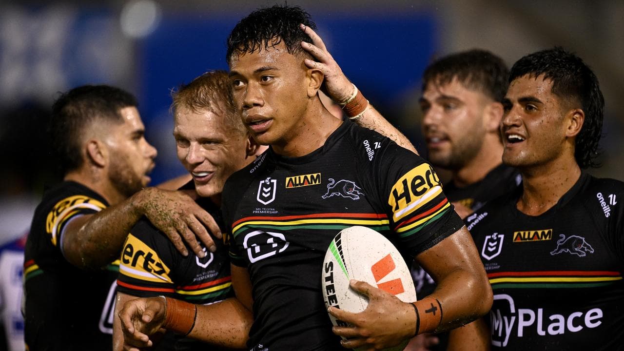 Penrith's David Fale (centre).