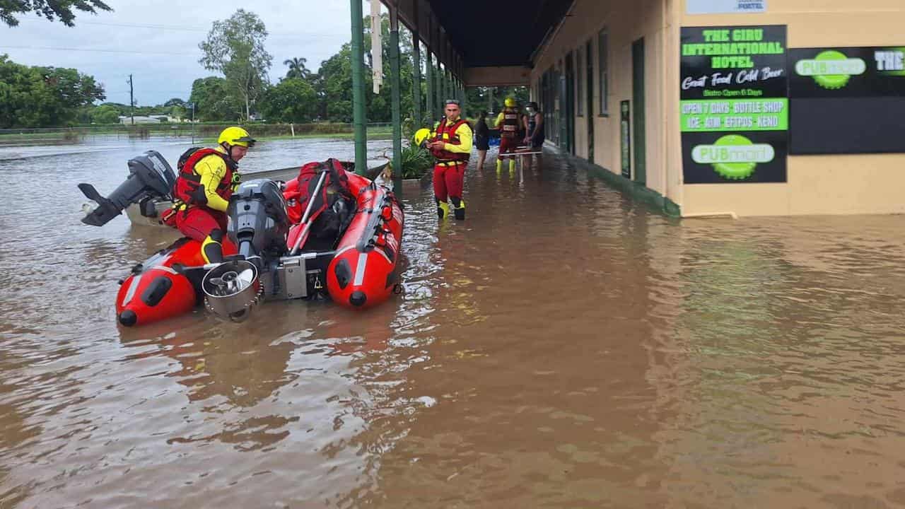 A nflooded hotel