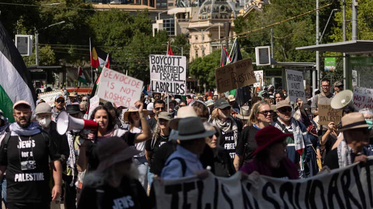 Anti-Zionist march 