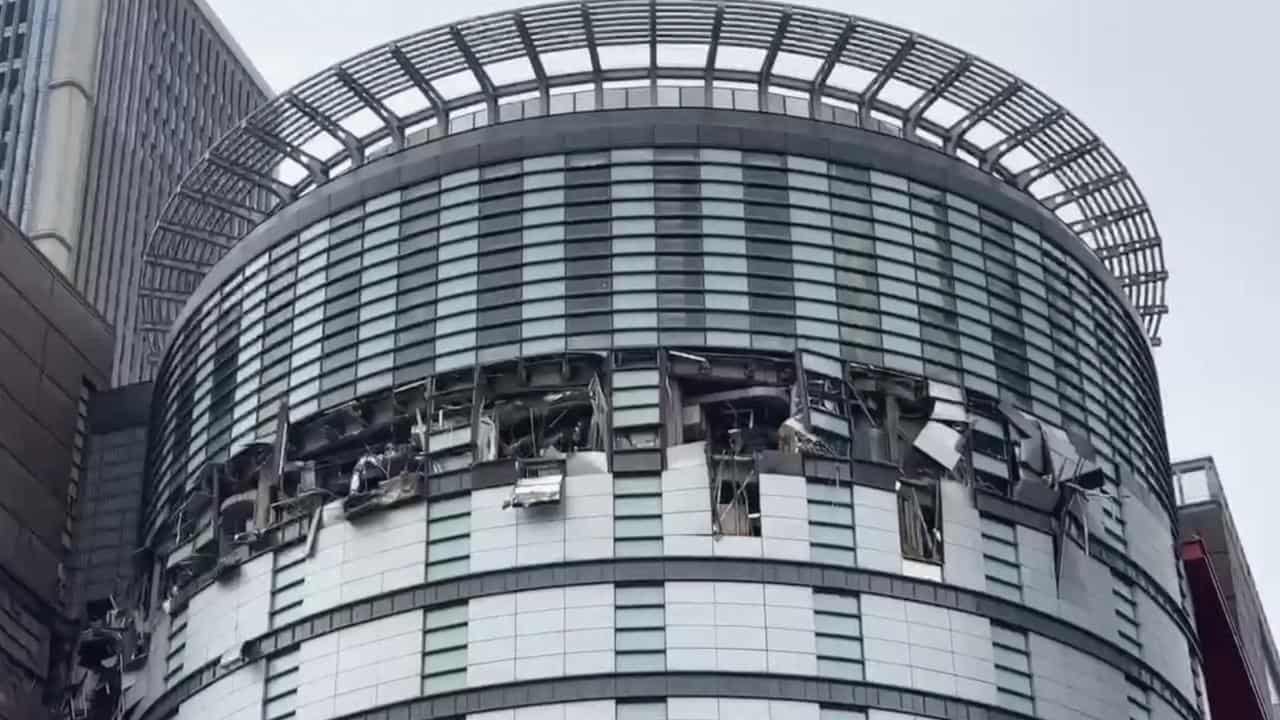 Damage to the Shin Kong Mitsukoshi department store