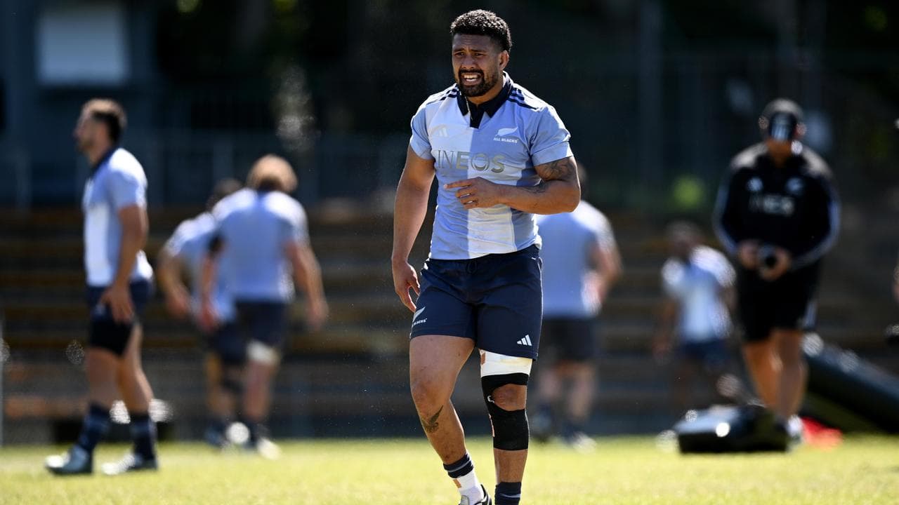 Ardie Savea.