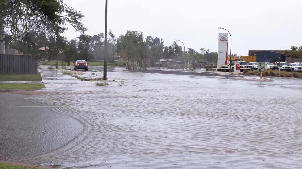 Flooding from Cyclone Zelia