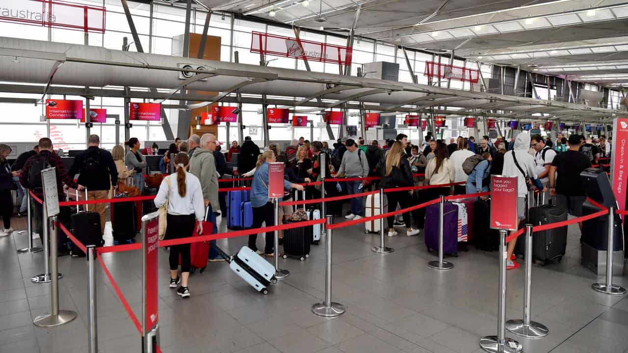 SYDNEY AIRPORT