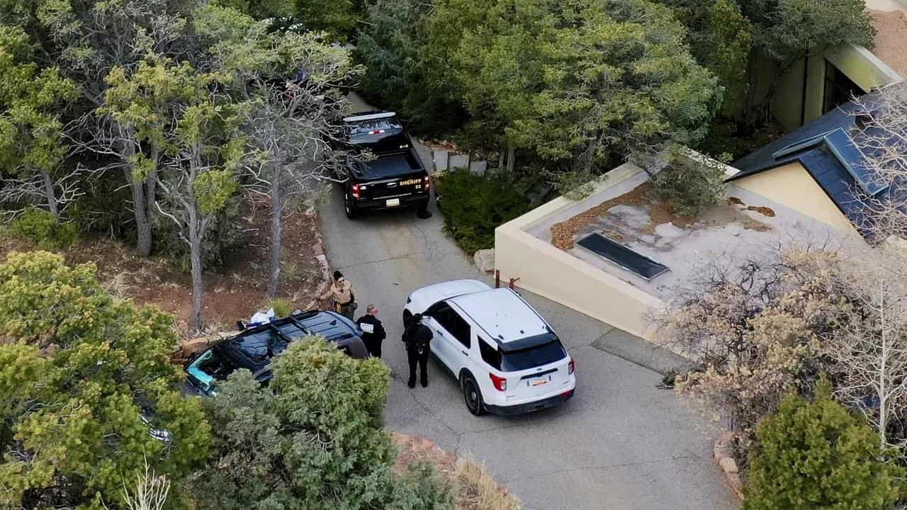 Police outside the home of actor Gene Hackman (file image)