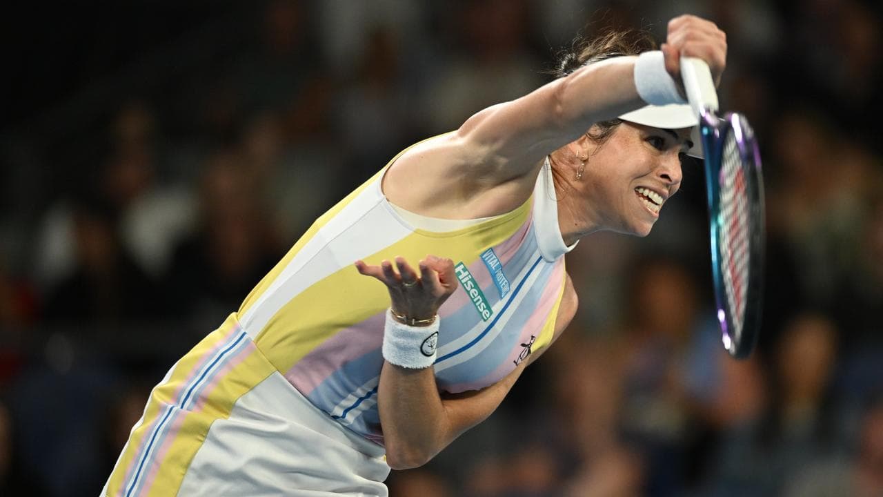 Ajla Tomljanovic battled with her serve.