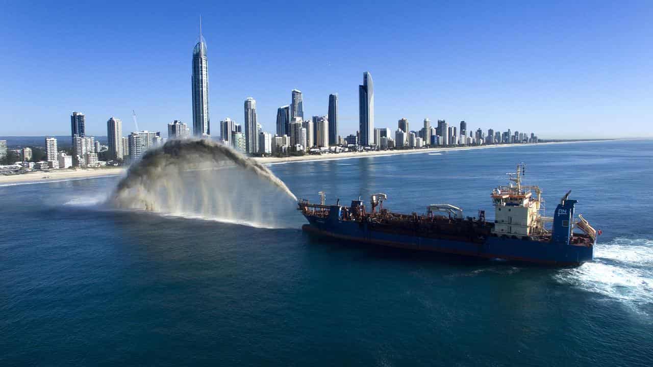 Rainbow-style dredging off Surfers Paradise in 2017