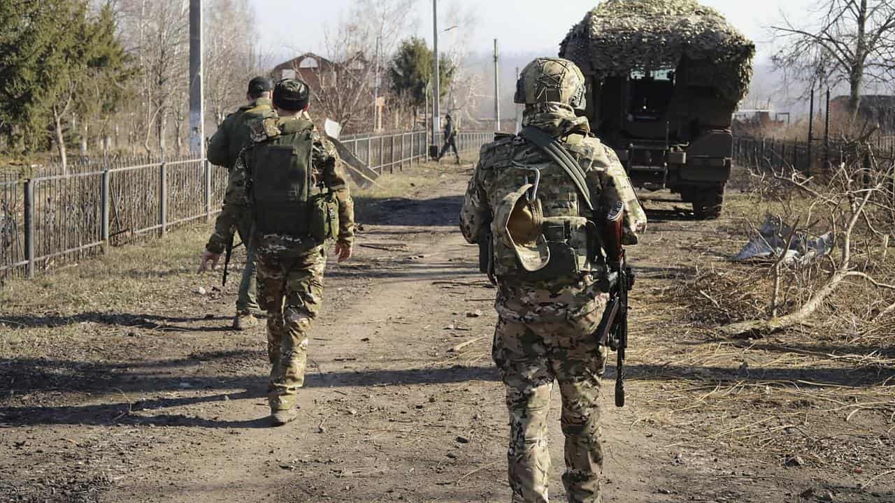 Russian soldiers