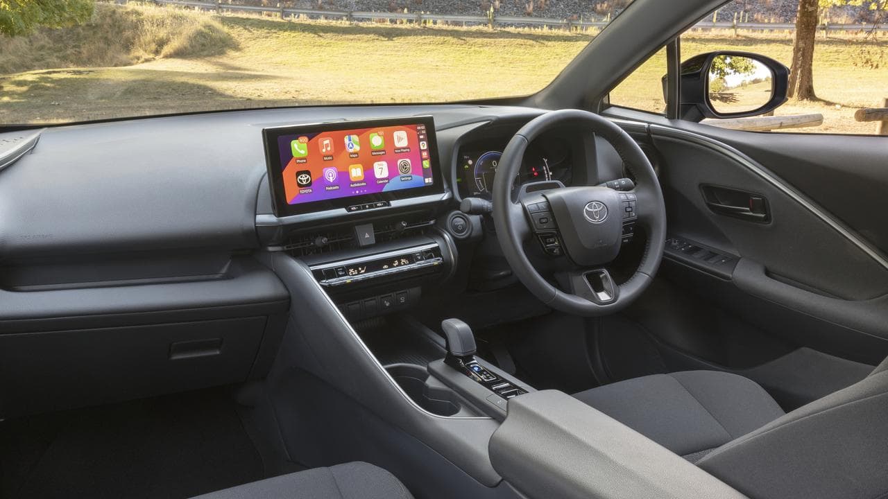 Toyota C-HR interior