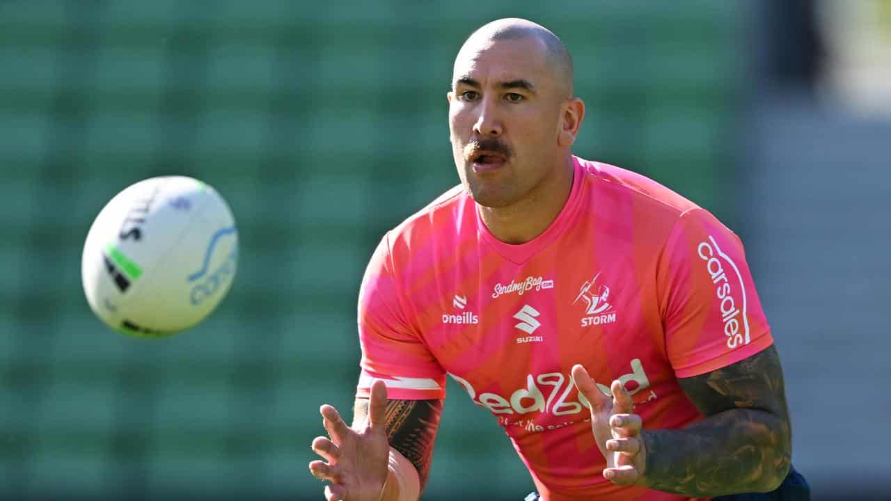 Nelson Asofa-Solomona.