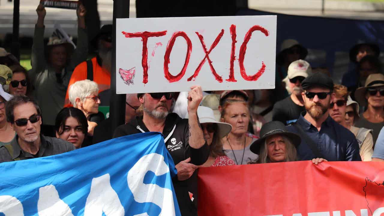 Anti-fish farm protest in Hobart