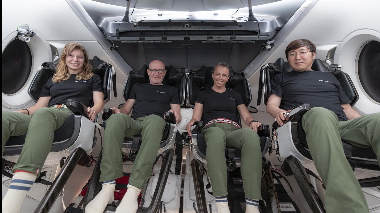 astronauts from the Fram2 mission