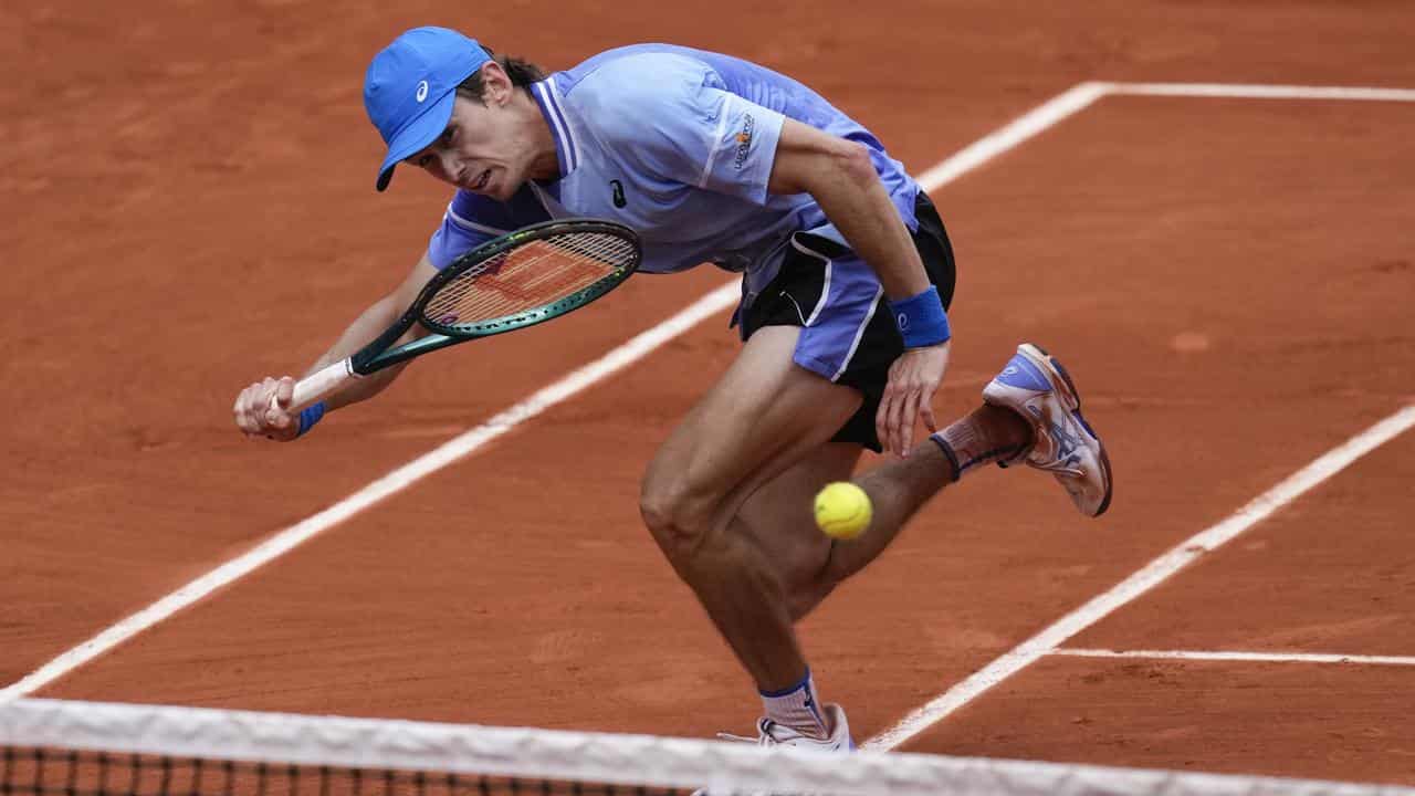 De Minaur