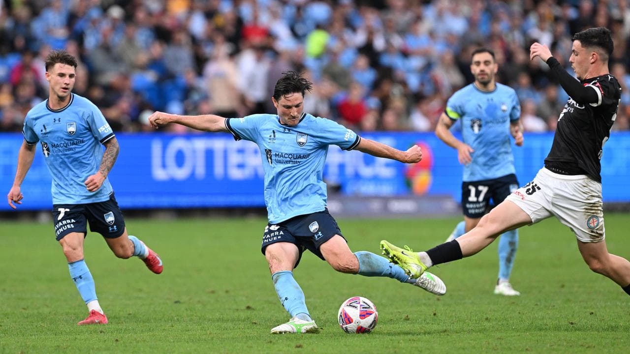 Joe Lolley.
