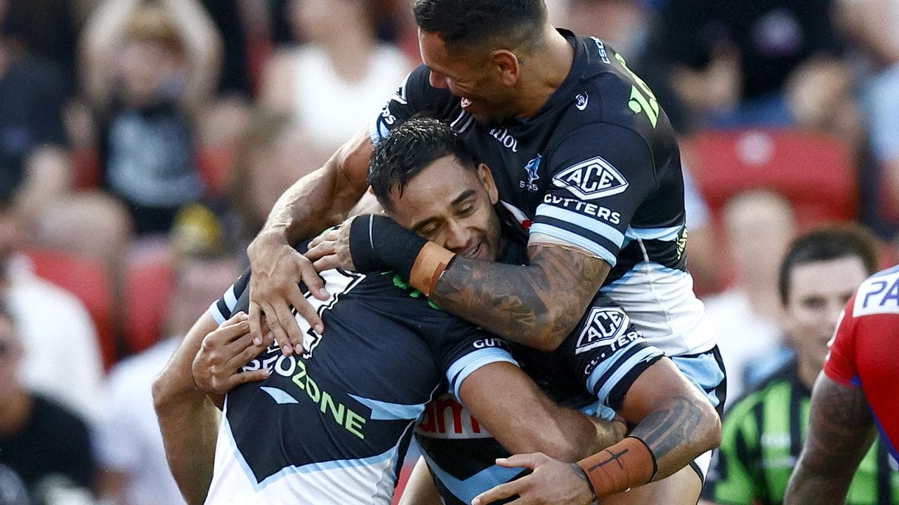 Will Kennedy of the Sharks celebrates a try