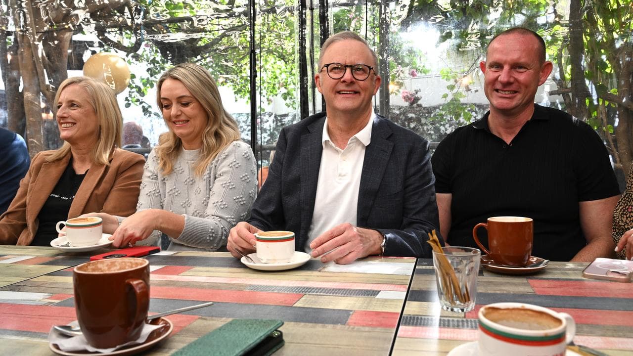 Anthony Albanese at a coffee shop