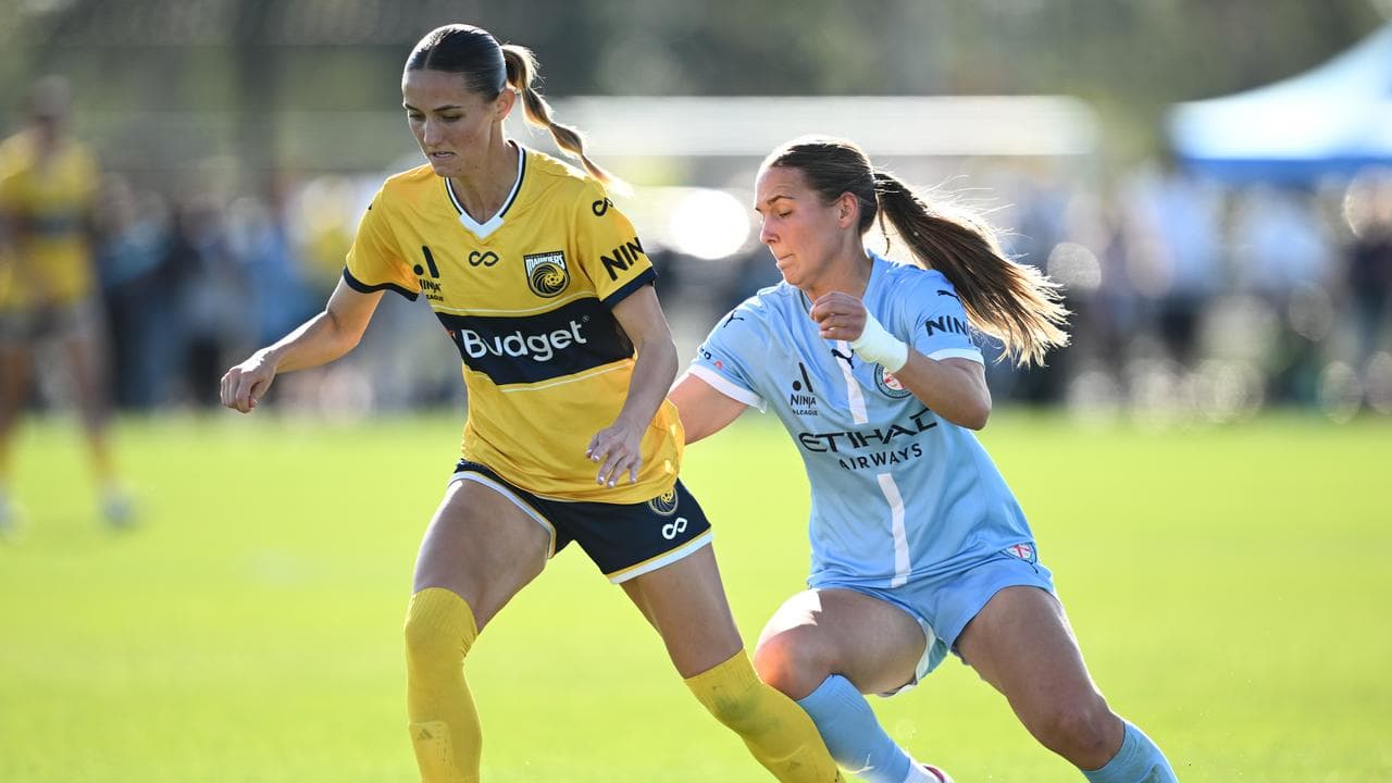 (L-R) Jessika Nash and Letica McKenna.