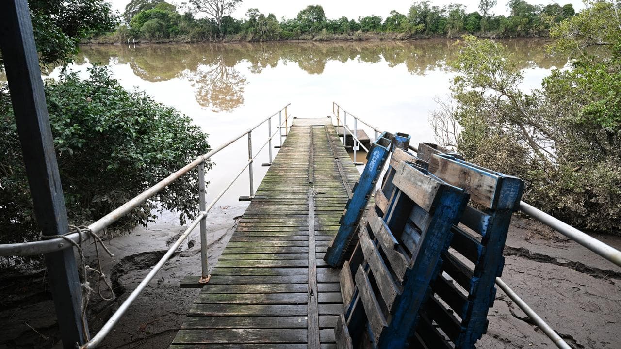 The jetty at the Taree Fishermans Co Op on the Manning River