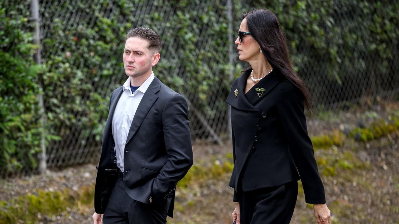 Ashley Wildey (left), and Julie Singleton