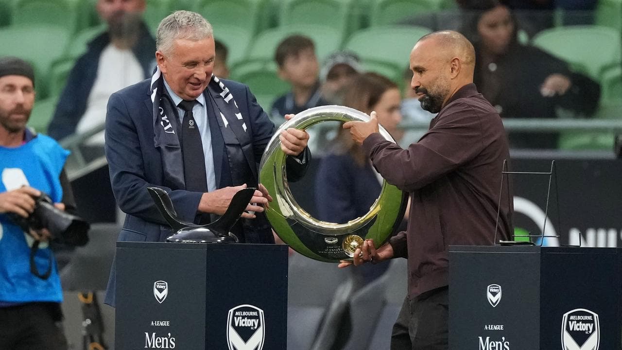 Ernie Merrick (left) and Archie Thompson