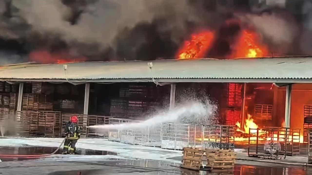 Fire at plant in Russia